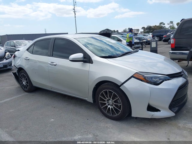 Toyota COROLLA LE 2017 2T1BURHE5HC952169 Image 13