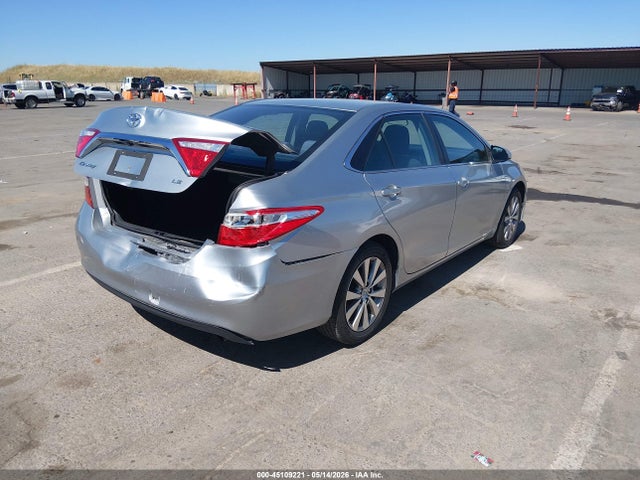 2015 Toyota Camry Le მანქანა იყიდება აუქციონზე, vin: 4T4BF1FK0FR484857, აუქციონის ნომერი: 45109221