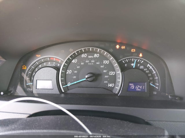 2015 Toyota Camry Le მანქანა იყიდება აუქციონზე, vin: 4T4BF1FK0FR484857, აუქციონის ნომერი: 45109221