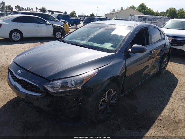 KIA Forte Lxs 2020 3KPF24ADXLE184064 Image 2