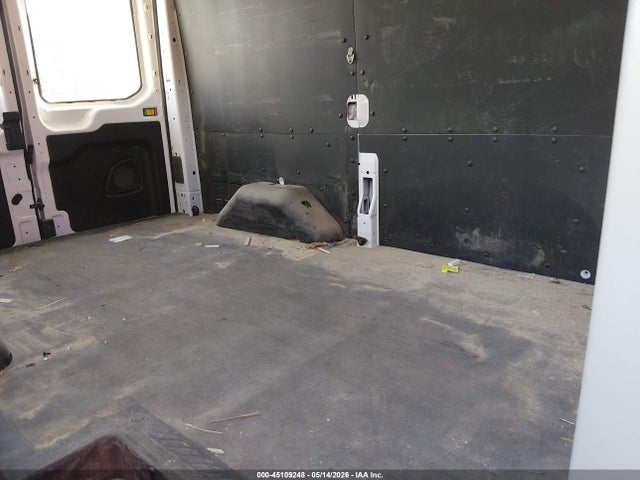 Продажа на аукционе авто 2022 Ford E-transit-350, vin: 1FTBW9CK9NKA13544, номер лота: 45109248