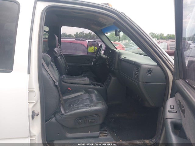 Продажа на аукционе авто 2002 Chevrolet Silverado 2500hd Lt, vin: 1GCHK23G72F149040, номер лота: 45109264
