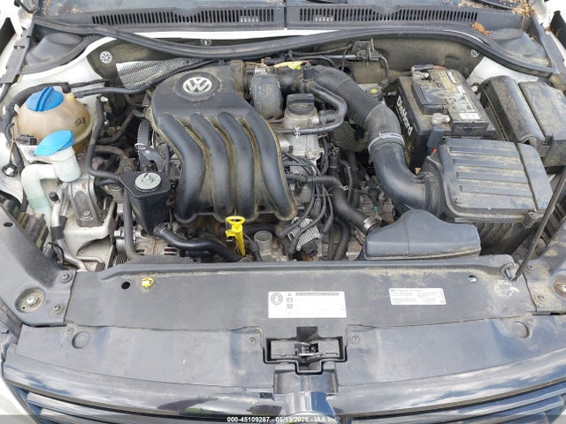 2014 Volkswagen Jetta 2.0l S მანქანა იყიდება აუქციონზე, vin: 3VW2K7AJ3EM367639, აუქციონის ნომერი: 45109287
