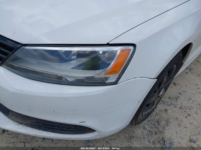 2014 Volkswagen Jetta 2.0l S მანქანა იყიდება აუქციონზე, vin: 3VW2K7AJ3EM367639, აუქციონის ნომერი: 45109287