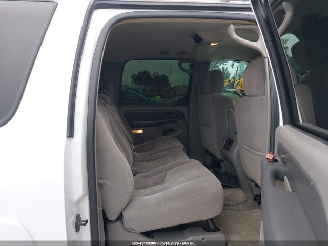 2003 Chevrolet Suburban 1500 Ls მანქანა იყიდება აუქციონზე, vin: 3GNEC16T03G245179, აუქციონის ნომერი: 45109288