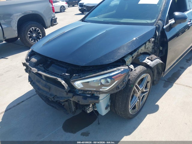 W1K5J4HB3PN374735 Mercedes-Benz Cla 250 Coupe 4matic