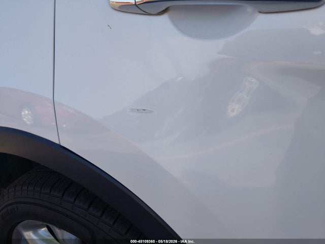 45109360 :رقم المزاد ، 1FMHK8D8XBGA62930 vin ، 2011 Ford Explorer Xlt مزاد بيع