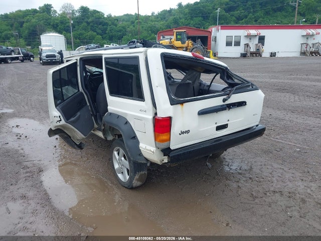 45109362 :رقم المزاد ، 1J4FJ68S9WL129033 vin ، 1998 Jeep Cherokee Classic/limited/sport مزاد بيع