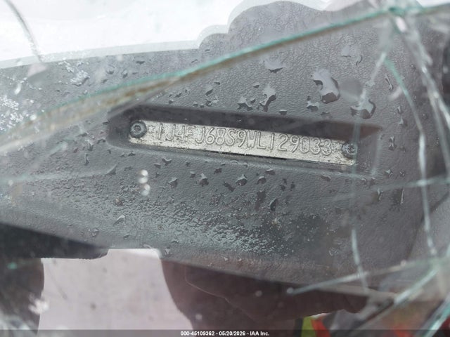 45109362 :رقم المزاد ، 1J4FJ68S9WL129033 vin ، 1998 Jeep Cherokee Classic/limited/sport مزاد بيع