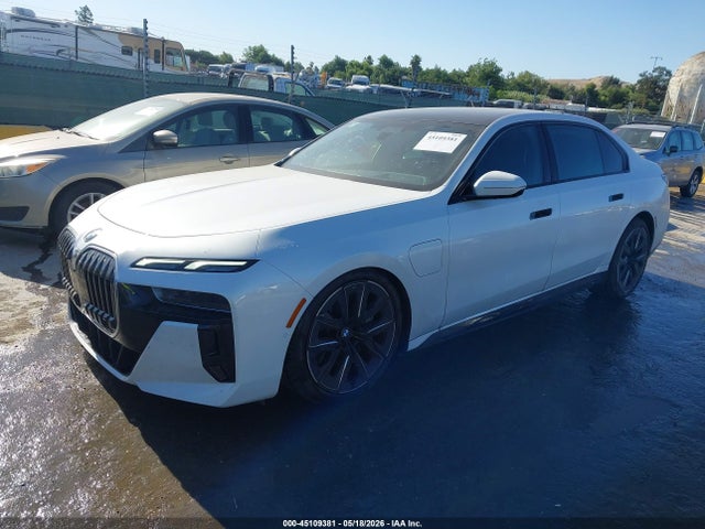 BMW 750e Xdrive 2025 WBA43EH01SCV37923 Image 2