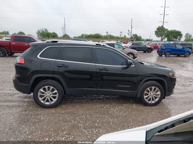 Auction sale of the 2019 Jeep Cherokee Latitude 4x4, vin: 1C4PJMCX8KD334834, lot number: 45109382