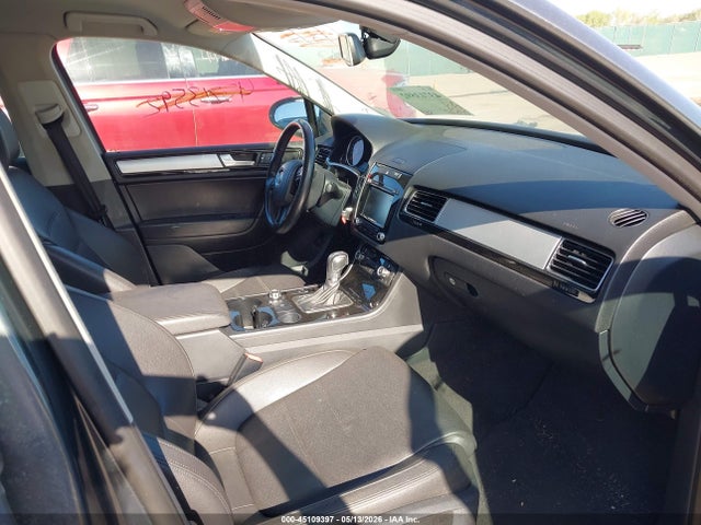 Aukcja sprzedaży 2014 Volkswagen Touareg 3.6l Sport, vin: WVGEF9BP6ED002981, numer aukcji: 45109397