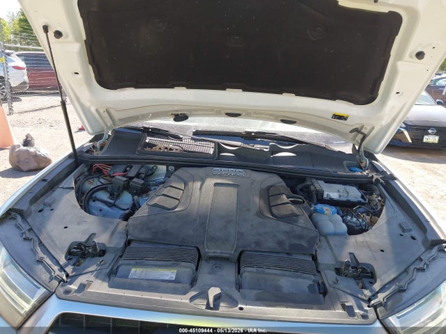 WA1LAAF70HD022924 Audi Q7 3.0t Premium