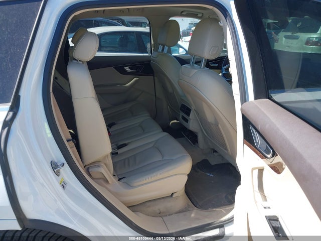 WA1LAAF70HD022924 Audi Q7 3.0t Premium
