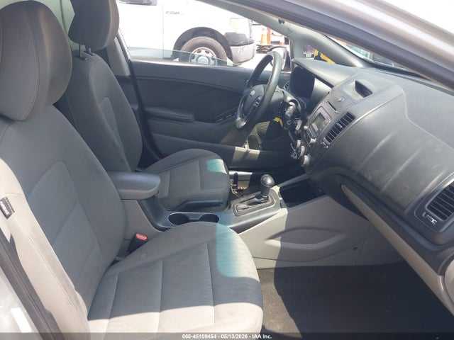 Aukcja sprzedaży 2016 Kia Forte Lx, vin: KNAFK4A6XG5548919, numer aukcji: 45109454