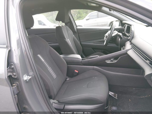 Продажа на аукционе авто 2025 Hyundai Elantra Sel Sport, vin: KMHLM4DG6SU040669, номер лота: 45109457