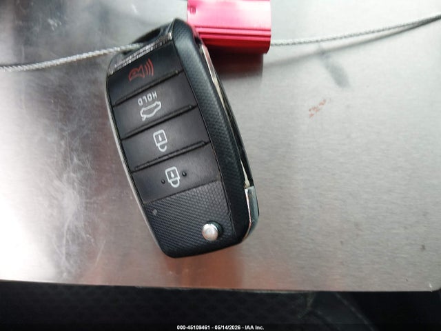 2018 Kia Optima S მანქანა იყიდება აუქციონზე, vin: 5XXGT4L30JG241107, აუქციონის ნომერი: 45109461