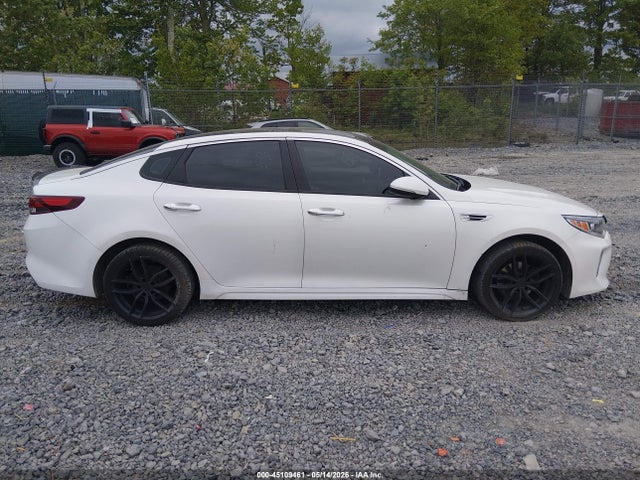 2018 Kia Optima S მანქანა იყიდება აუქციონზე, vin: 5XXGT4L30JG241107, აუქციონის ნომერი: 45109461