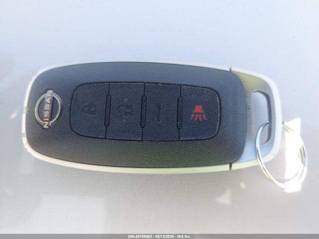 Продажа на аукционе авто 2025 Nissan Versa 1.6 Sv, vin: 3N1CN8EV4SL839160, номер лота: 45109463