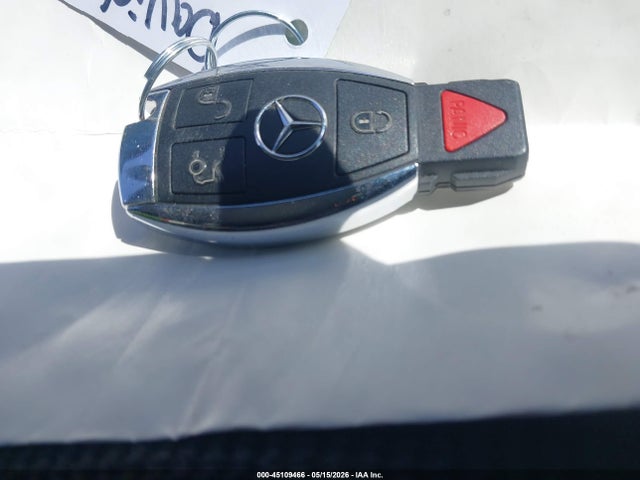 Продажа на аукционе авто 2015 Mercedes-benz C 300 Sport 4matic, vin: 55SWF4KB3FU075248, номер лота: 45109466