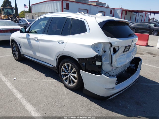 5UXTR9C57JLD89025 BMW X3 Xdrive30i
