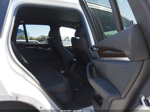 5UXTR9C57JLD89025 BMW X3 Xdrive30i