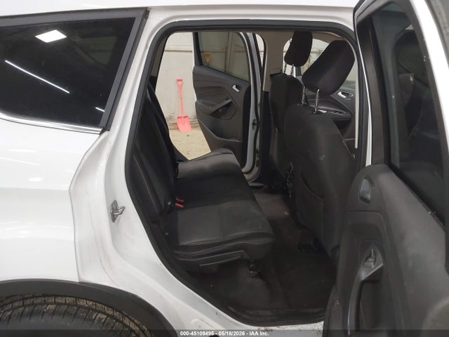 Продажа на аукционе авто 2018 Ford Escape Se, vin: 1FMCU9GD6JUB22222, номер лота: 45109495