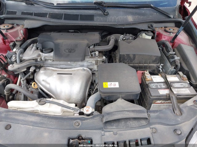 45109501 :رقم المزاد ، 4T1BF1FK3HU727686 vin ، 2017 Toyota Camry Se مزاد بيع