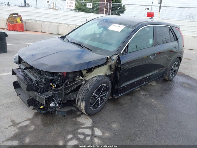 KIA NIRO LX 2025 KNDCP3LE2S5234986 Image 2
