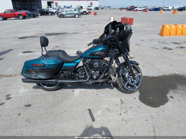Harley-Davidson FLHX 2026 1HD1KB716TB602370 Image 12