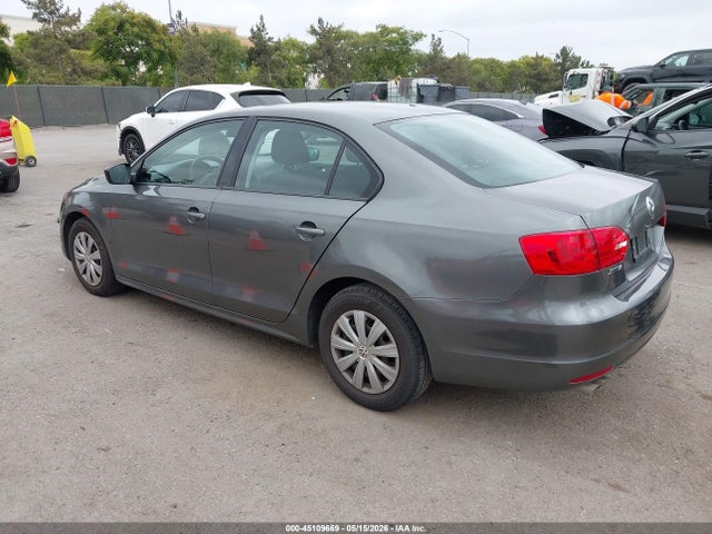 Продажа на аукционе авто 2013 Volkswagen Jetta 2.0l S, vin: 3VW2K7AJ4DM411260, номер лота: 45109669
