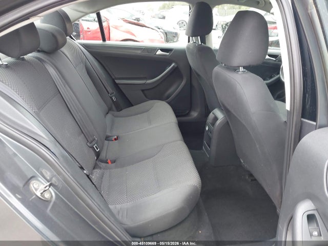 Продажа на аукционе авто 2013 Volkswagen Jetta 2.0l S, vin: 3VW2K7AJ4DM411260, номер лота: 45109669