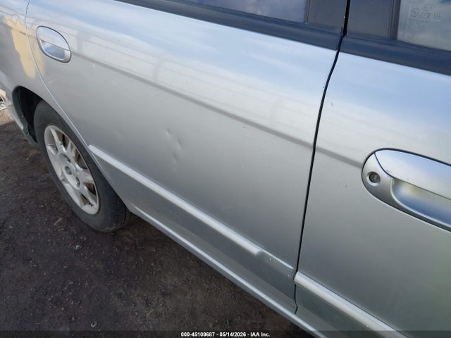 45109687 :رقم المزاد ، KNAFB121X45318715 vin ، 2004 Kia Spectra Ls مزاد بيع
