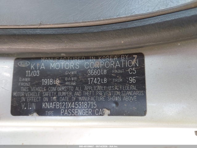 45109687 :رقم المزاد ، KNAFB121X45318715 vin ، 2004 Kia Spectra Ls مزاد بيع