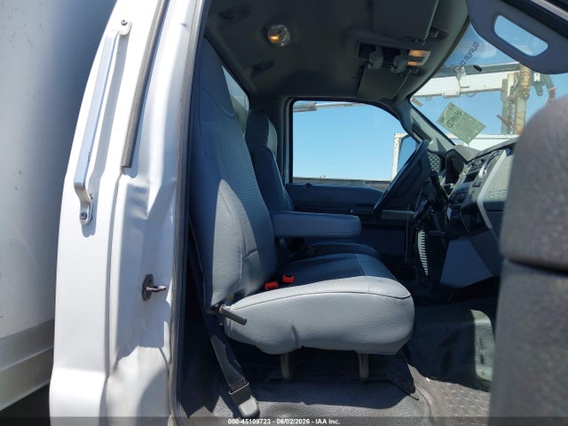 Ford F-750 Diesel 2022 1FDNF7DC9NDF02857 Image 8