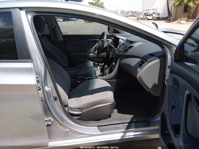 Hyundai ELANTRA SE 2016 5NPDH4AE9GH741272 Image 5