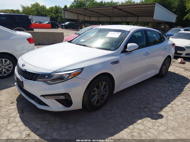 5XXGT4L38KG357365 KIA Optima Lx