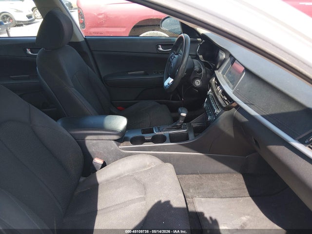 5XXGT4L38KG357365 KIA Optima Lx