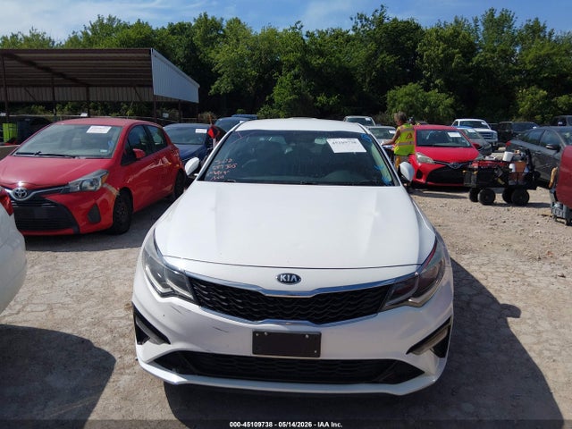 5XXGT4L38KG357365 KIA Optima Lx
