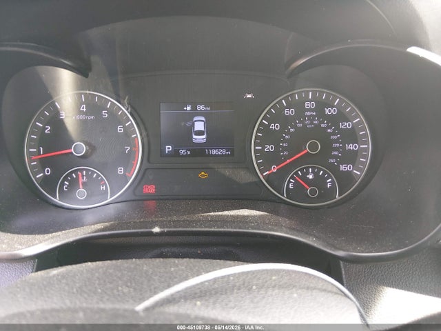 5XXGT4L38KG357365 KIA Optima Lx