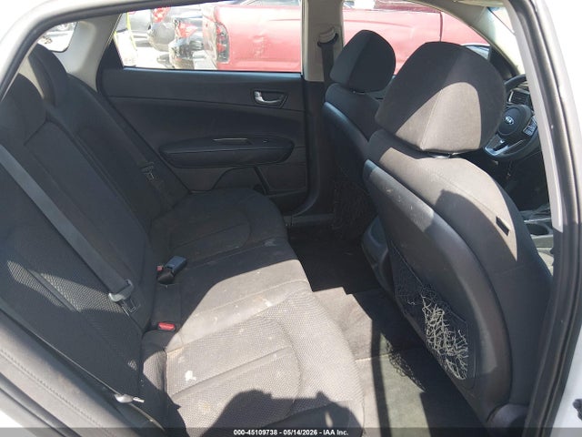 5XXGT4L38KG357365 KIA Optima Lx