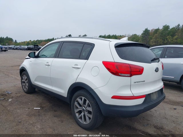 KIA Sportage Lx 2015 KNDPBCAC1F7781081 Image 3