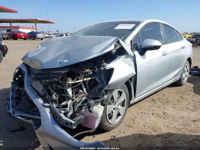 Chevrolet Cruze Ls Auto 2017 1G1BC5SM4H7158818 Image 2