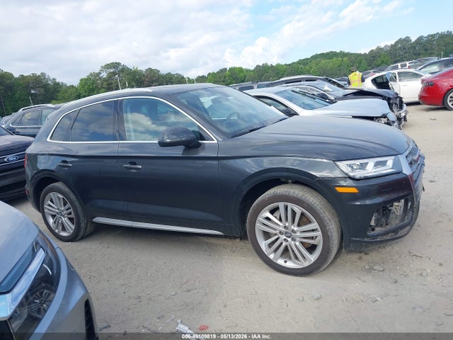 Продажа на аукционе авто 2018 Audi Q5 2.0t Premium/2.0t Tech Premium, vin: WA1CNAFY0J2198225, номер лота: 45109819