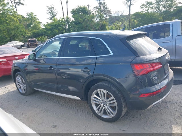 Продажа на аукционе авто 2018 Audi Q5 2.0t Premium/2.0t Tech Premium, vin: WA1CNAFY0J2198225, номер лота: 45109819