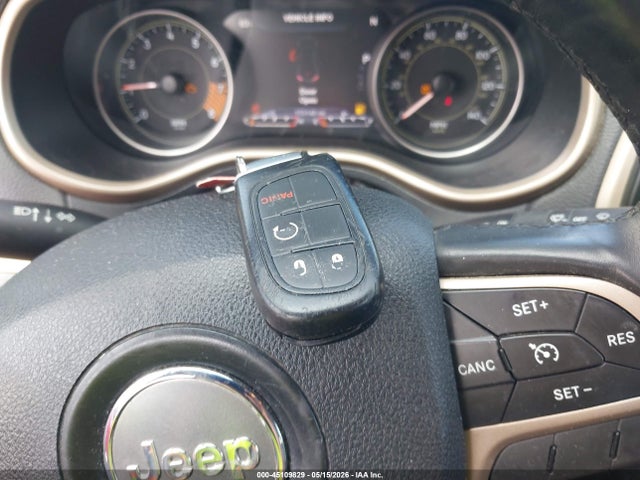 45109829 :رقم المزاد ، 1C4PJMDS1EW243268 vin ، 2014 Jeep Cherokee Limited مزاد بيع