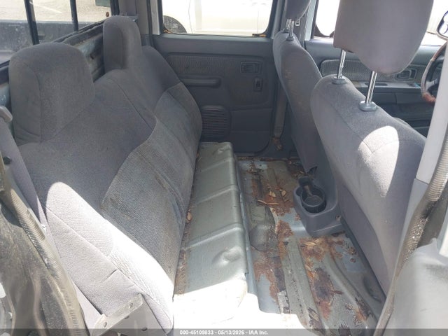2000 Nissan Frontier Se-v6/xe-v6 მანქანა იყიდება აუქციონზე, vin: 1N6ED27YXYC402844, აუქციონის ნომერი: 45109833