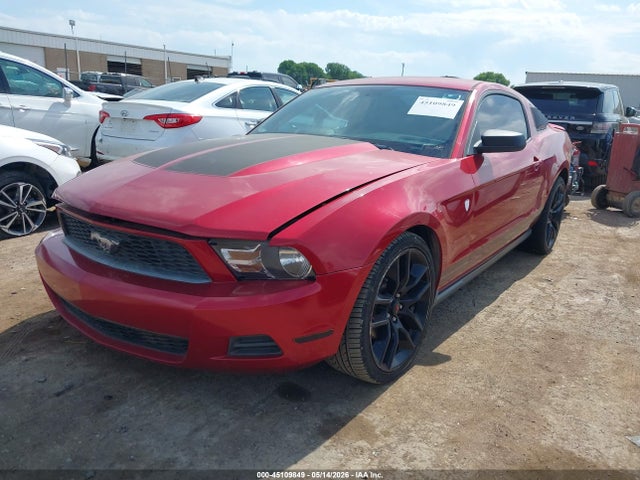 2012 Ford Mustang V6 Premium მანქანა იყიდება აუქციონზე, vin: 1ZVBP8AM5C5226642, აუქციონის ნომერი: 45109849