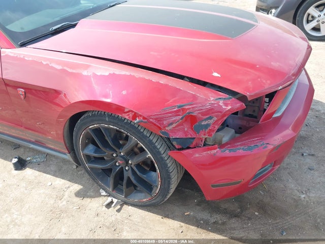 2012 Ford Mustang V6 Premium მანქანა იყიდება აუქციონზე, vin: 1ZVBP8AM5C5226642, აუქციონის ნომერი: 45109849