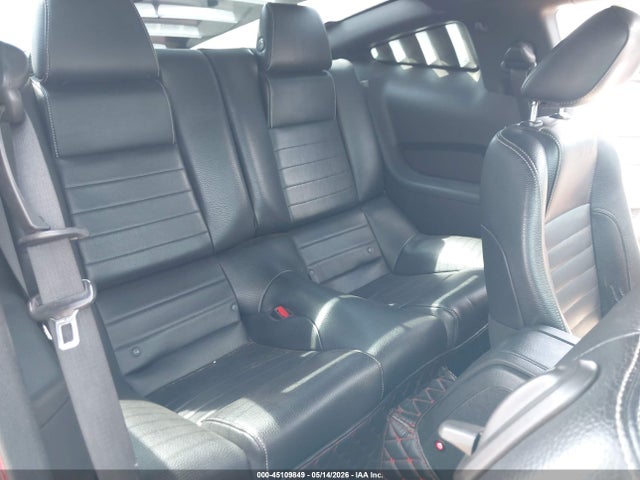2012 Ford Mustang V6 Premium მანქანა იყიდება აუქციონზე, vin: 1ZVBP8AM5C5226642, აუქციონის ნომერი: 45109849